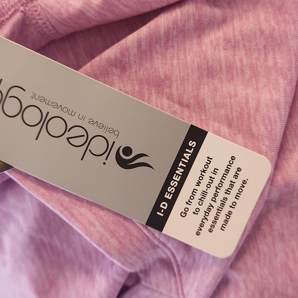 New Vneck tshirt - Picture 8 of 8